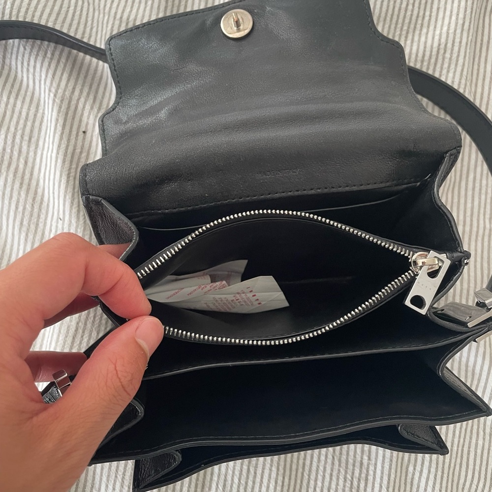 Marni Trunk Bag Black Leather crossbody - Picture 8 of 10